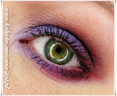 Mariza Cień sypki do powieki Brilliant Migoczący fiolet swatch real foto blog makijaż make up