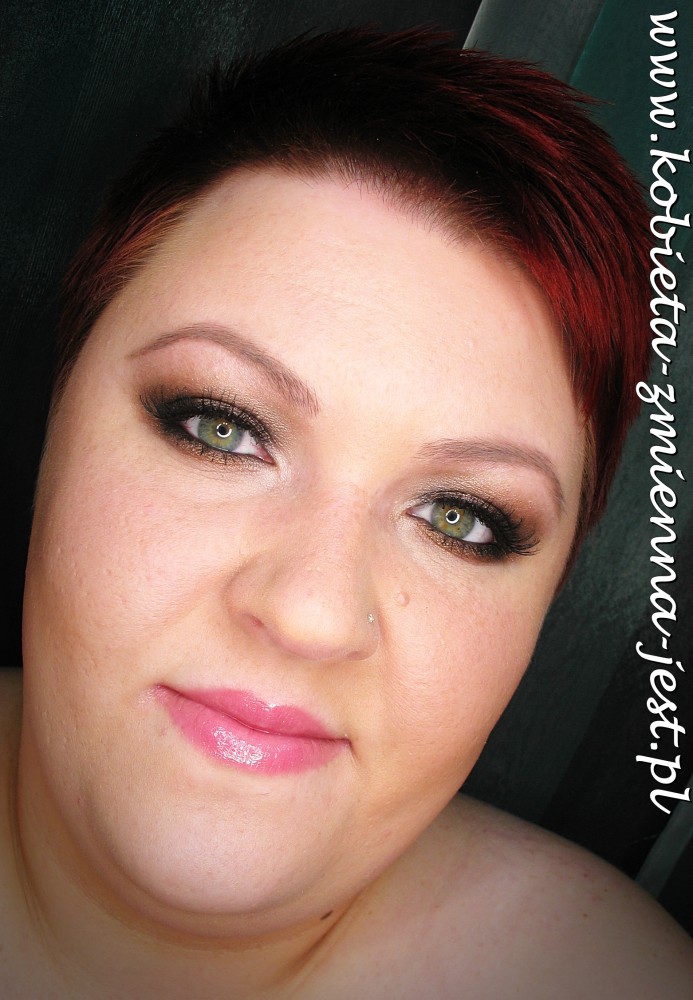 Brązowe Smokey Eyes MUA Undressed blog makijaż make up wieczorowy jak wykonać