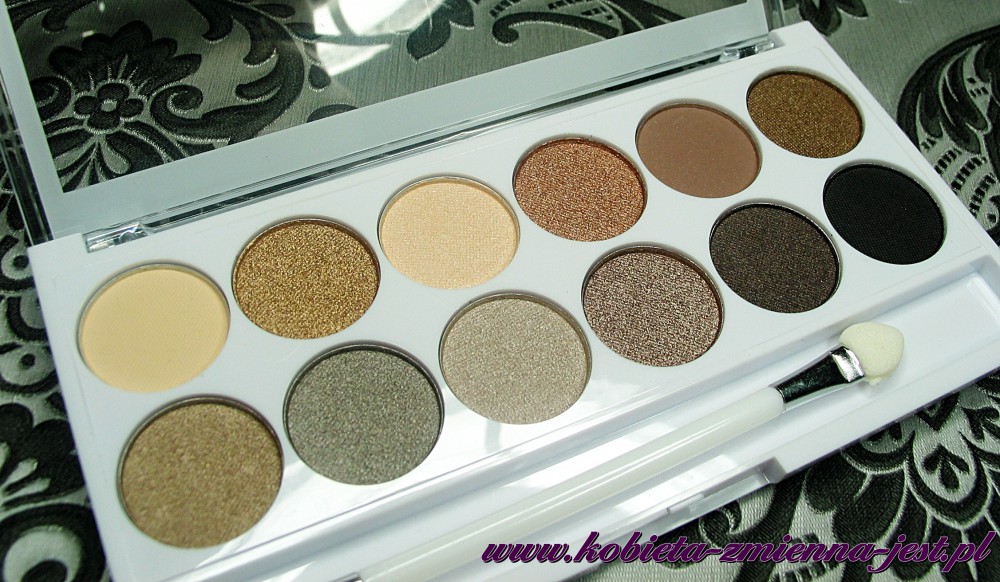 Makeup Academy Undress me too eyeshadow palette blog swatche real foto 1