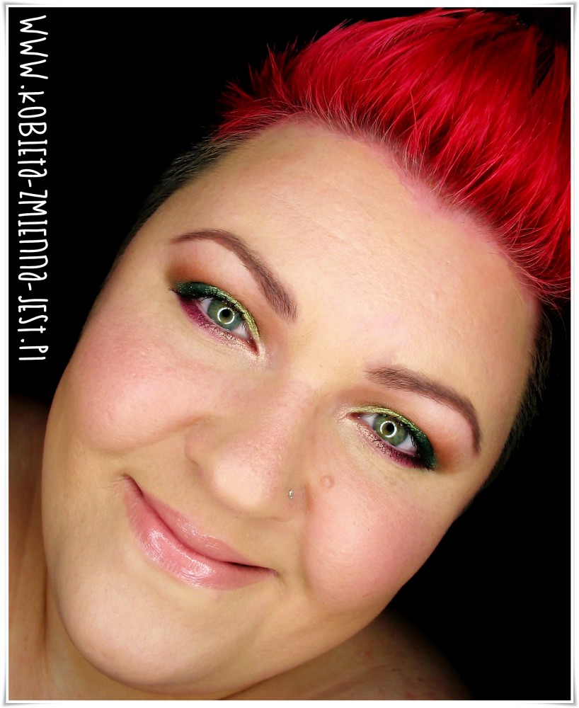sleek garden of eden sleek vintage romance makijaż makeup paletki sleek makeupblog zieleń fiolet burgund blog face