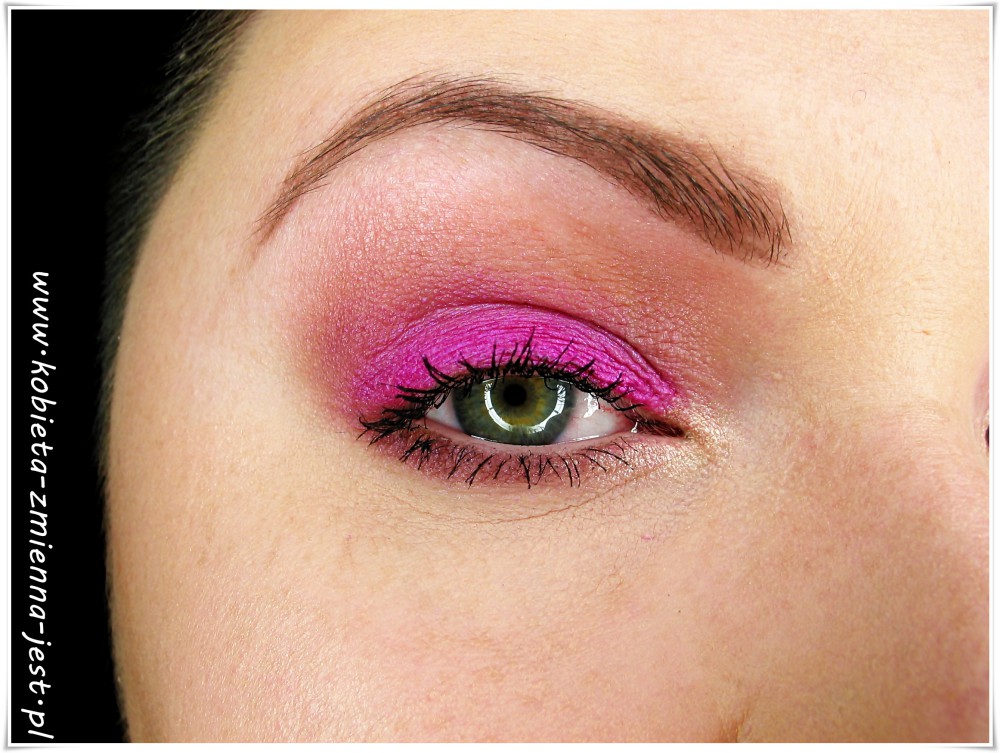 makijaż makeup makeupblogger blog magenta hot pink technic electric beauty bright makeup magenta