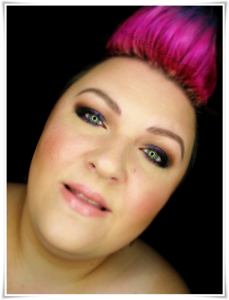 makeup revolution pink fizz palette smoky eyes purple violet