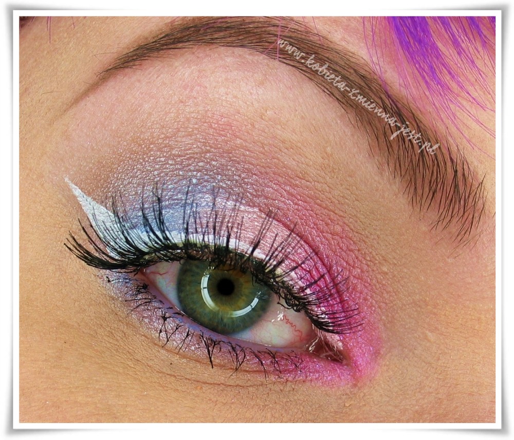color of the year 2016 pantone Rose Quartz Serenity makeup eye blog