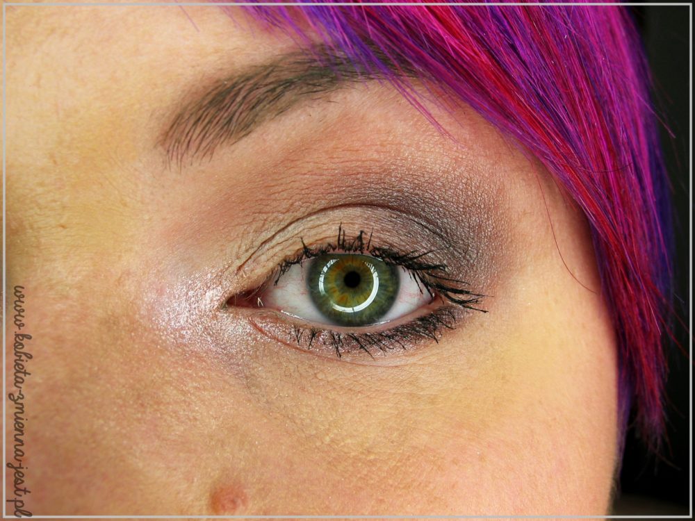 makijaż Freedom Makeup Pro 12 Audacious 3 kosmetykomania.pl blog kobieta zmienną jest