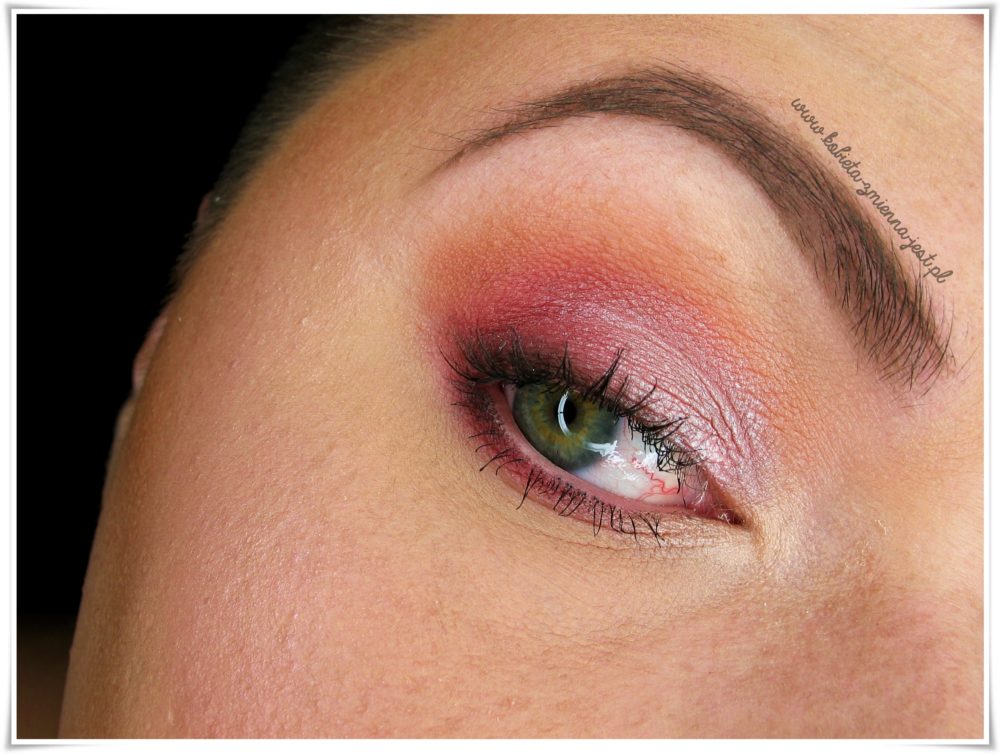 glamshadows matowy cielak słodkie kakao palona kawa migotka jednorożec marsala makijaż beauty blog eye